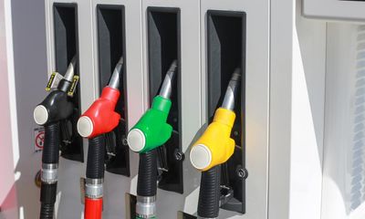 Surprise cut to global oil production expected to add 5c to Australia’s average petrol price