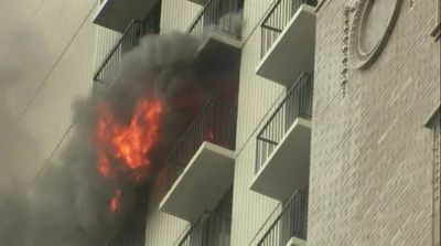 Chicago firefighter critically injured in high-rise blaze
