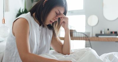 Doctor shares common reasons people wake up with headaches as well as easy fix