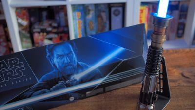 Obi-Wan Kenobi Force FX Elite Lightsaber review