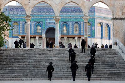 Israeli raid at Al-Aqsa mosque risks igniting violence, Arab League says