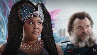 Turns out Lizzo manifested her Mandalorian cameo with a Halloween costume from 2021