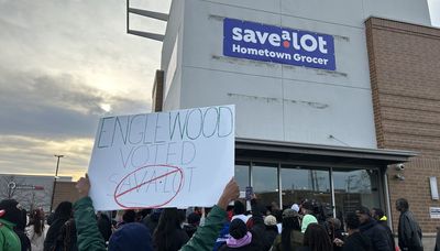Englewood Save A Lot opening postponed after pressure from community