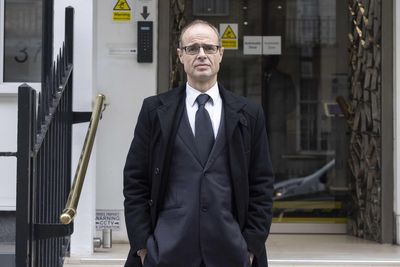 Boy ‘suffered seizure like episodes’ after being treated by TikTok orthodontist behind ‘Mewing’ technique