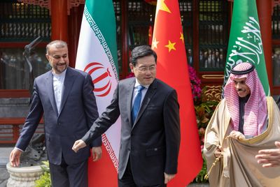 China supports Middle East countries in upholding strategic independence, foreign minister says