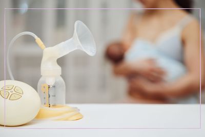 Breastfeeding Vs Breast pumping - find out which is best for you and your baby