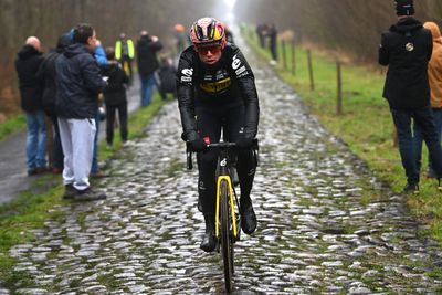 'I could be better' – Wout van Aert rues Flanders crash ahead of Paris-Roubaix