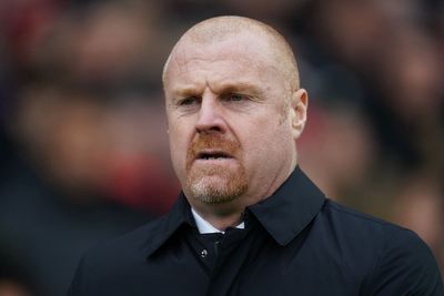 Everton manager Sean Dyche attacks culture of players exaggerating injury