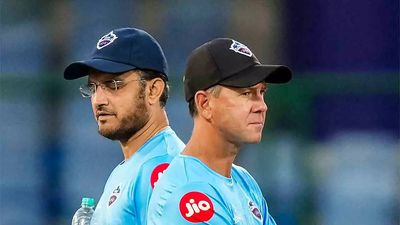 Why Ricky Ponting wants David Warner to give up on one of the three formats