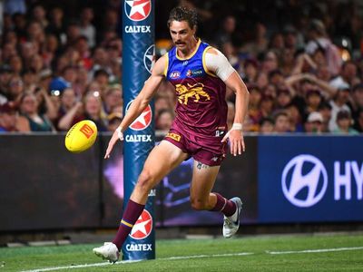 Fagan's message to Daniher in 'pick on Joey week'