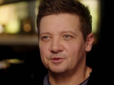 Jeremy Renner could see his eye with his other eye after snowplough left him with graphic facial injury