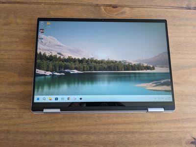 Dell Inspiron 7620 2-in-1 review: responsive screen, hefty bulk