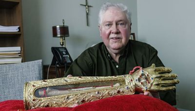 Bones said to belong to gospel writer Mark bought for display at suburban shrine