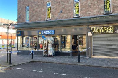 Port Glasgow street taped off amid police incident