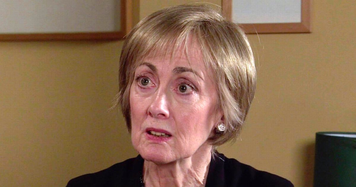 Corrie's Elaine Metcalfe's real life with two famous…