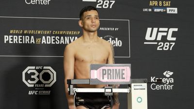 UFC 287 weigh-in results and live video stream