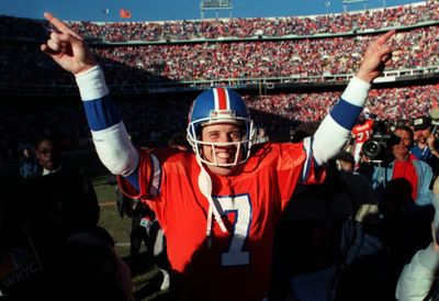 After 28 years with Broncos, John Elway’s official affiliation is over