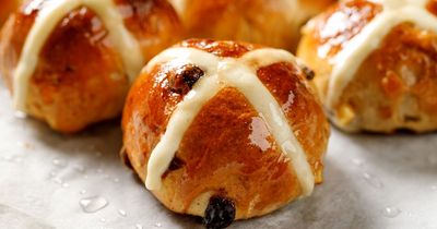 Man's quirky method for eating hot cross buns lambasted as a 'crime against humanity'