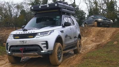 See Tuned VW Touareg Fight Modded Land Rover Discovery In Off-Road Duel