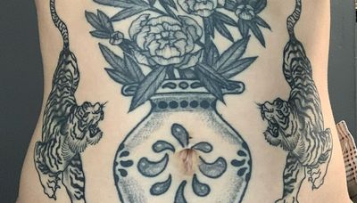 A tattoo surprise: North suburban woman got twin tiger tattoos, then finds her mother had one, too