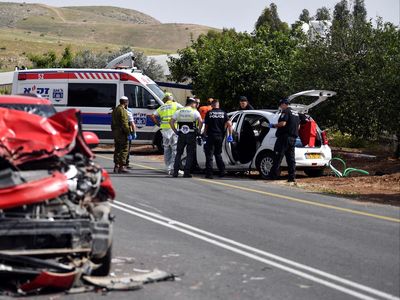 Two British-Israeli sisters killed in West Bank shooting as Tel Aviv hit by terror attack