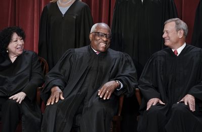 US Justice Clarence Thomas responds to unreported luxury travel