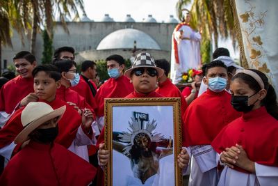 In Nicaragua, faithful celebrate Holy week indoors amid ban
