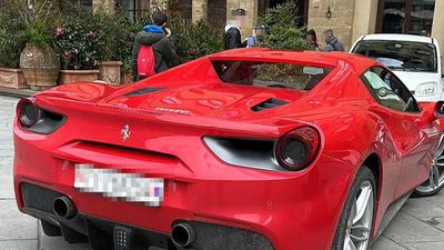 American Tourist In Ferrari Fined $500 For Driving In An Italian Piazza