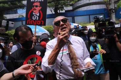 People victory after court revoked gag order - Chuvit