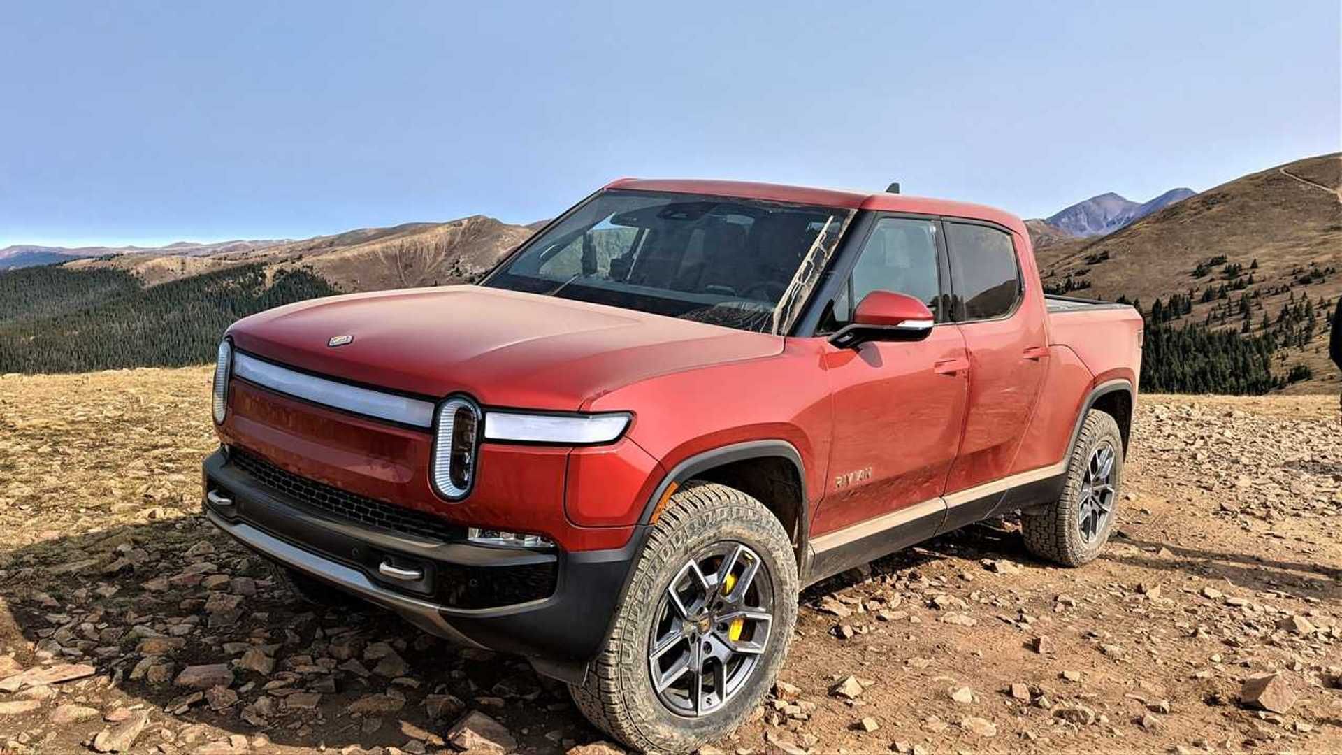 Rivian Adds R1T Performance DualMotor Option, Details…