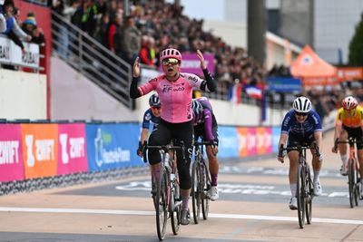 All-action Alison Jackson wins Paris-Roubaix in brilliant style