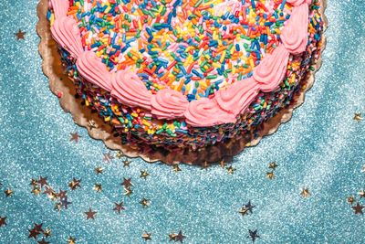 3 expert tips to bake better cakes