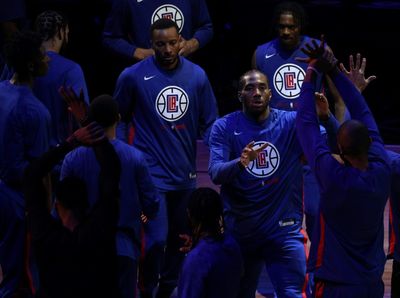 Clippers down Trail Blazers to close in on NBA playoff berth