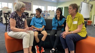 Grannies helping refugee children learn English form 'amazing' connection with Adelaide students