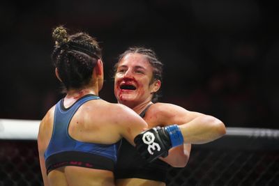 Loopy Godinez def. Cynthia Calvillo at UFC 287: Best photos