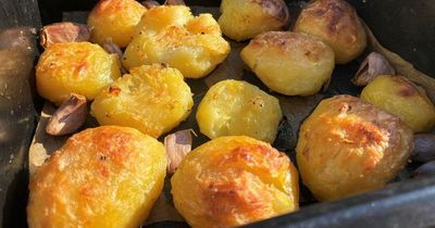 Jamie Oliver's 'best roast potatoes' recipe that's 'super easy'
