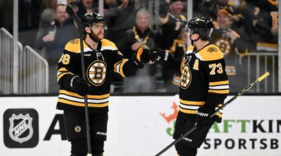 Bruins Tie NHL Record With 62nd Win of Season