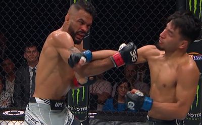UFC 287 results: Rob Font blasts Adrian Yanez for head-bouncing TKO