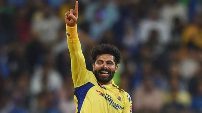 IPL 2023: Like his captain MS Dhoni, Ravindra Jadeja is absolutely fearless, says Sunil Gavaskar