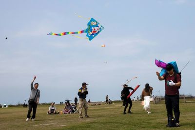 Taiwanese celebrate freedom in the face of China's war games