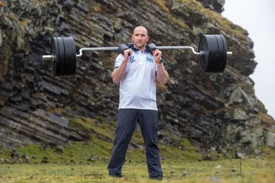 Mountain rescuer to carry 100kg up Ben Nevis for MND charity