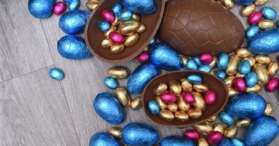 Man who cracks Easter eggs in 'painful' way dubbed 'weird' by wife - but others disagree