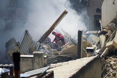 Up to 10 missing in Marseille building collapse