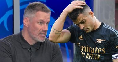 Jamie Carragher slams "idiotic" Granit Xhaka as he fails to learn from Mikel Arteta mistake