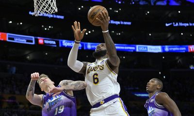 Lakers player grades: L.A. ends its regular season with a win over the Jazz