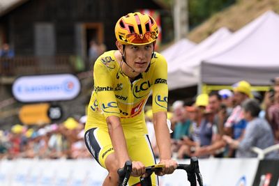 What is the concussion protocol for cycling?