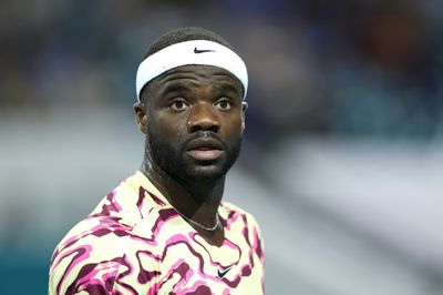 Top-seeded Tiafoe beats Etcheverry to win ATP Houston title