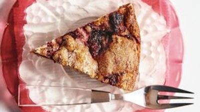 Recipe of the week: raspberry ricotta cake by Alison Roman