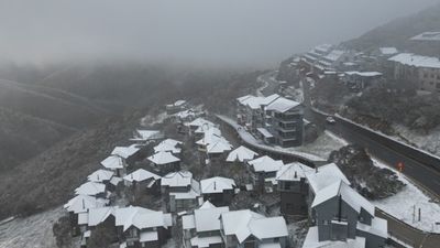 Cold snap sweeping the east coast of Australia expected to linger