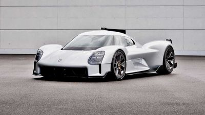 Porsche Thinking Of New Hypercar With Next-Generation Battery